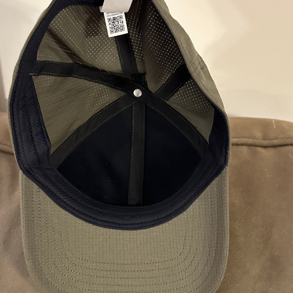 NEW! Under Armour baseball hat marine green / black logo fitted style iso-chill - Picture 4 of 13